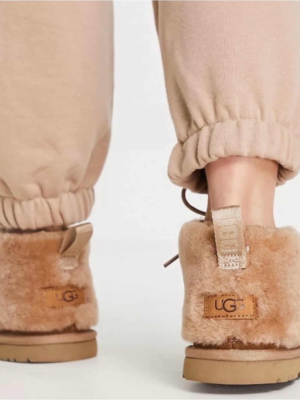 UGG Women's Chestnut Tan Fuzz Mini Boot